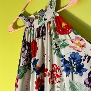 Elegant Floral Halter Maxi Dress